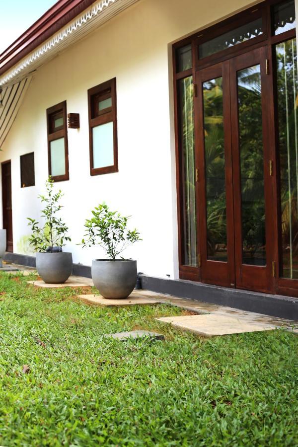 Triple Edge Villa Unawatuna Εξωτερικό φωτογραφία